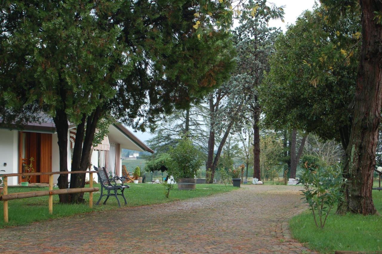 B & B Chic Premariacco Exterior photo
